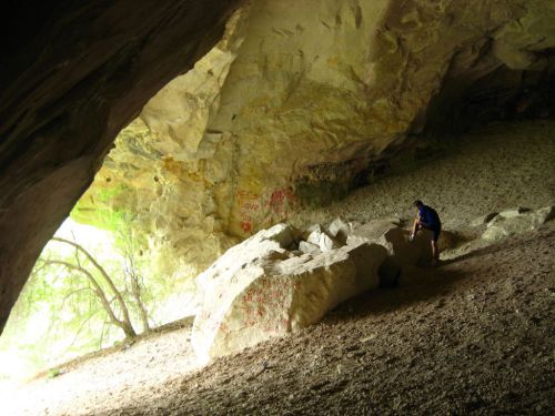 http://www.fototurne.org/albums/userpics/10002/normal_IAGT_123.jpg