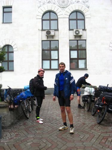 http://www.fototurne.org/albums/userpics/10002/normal_IAGT_404.jpg